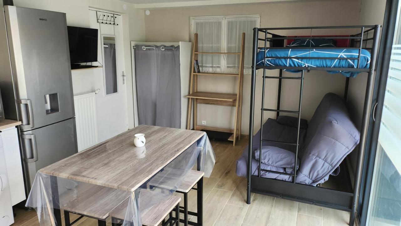 Studio 3 Personnes Avec Piscine Appartement Sainte-Soulle Buitenkant foto